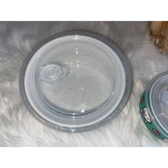 HTF Hello Kitty Set of 2 Ceramic Food Storage Bowls Vented Lid Pastel Apples SML - Picture 6 of 8